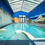 Maison Mitoyenne De - Piscine Commune Et Espaces Verts - 4 Personnes Casa de Férias *