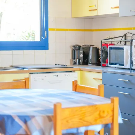 Maison Mitoyenne De - Piscine Commune Et Espaces Verts - 4 Personnes Feriehus Talmont-Saint-Hilaire